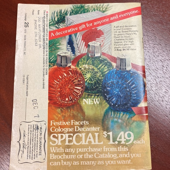 Vintage Avon Catalogs - set of 4. 1969, 1972 and 2 from 1979 Excellent condition - Picture 12 of 14